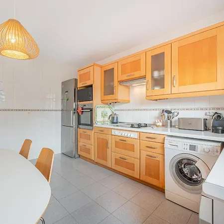 House - 8 Persons-pool Heater-wifi מארבלה