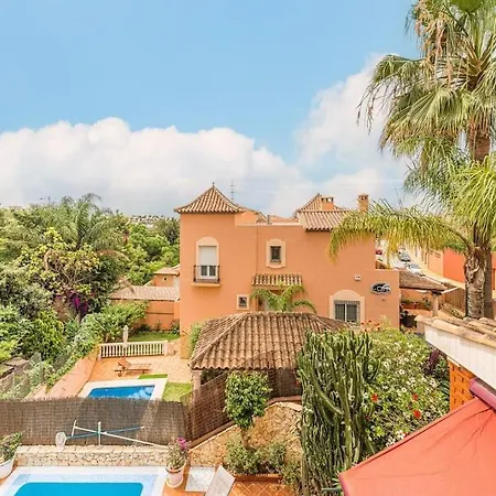 בית נופש House - 8 Persons-pool Heater-wifi
