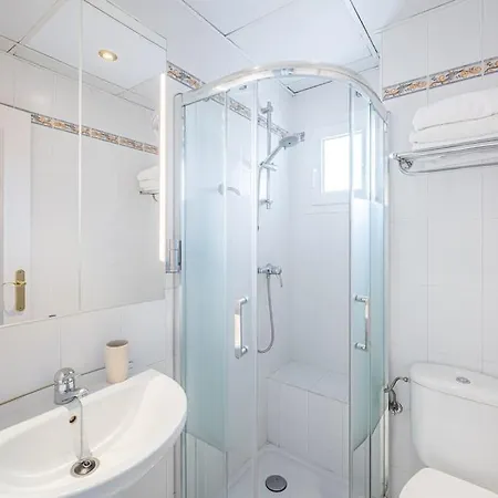 בית נופש House - 8 Persons-pool Heater-wifi